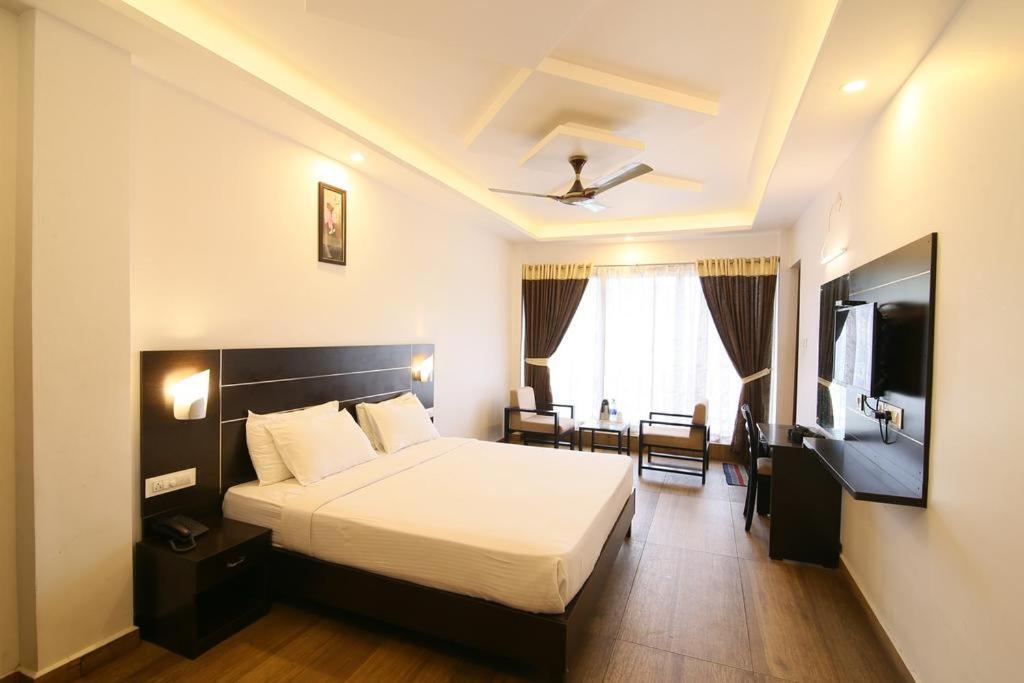 Jays Inn Munnar Exterior photo