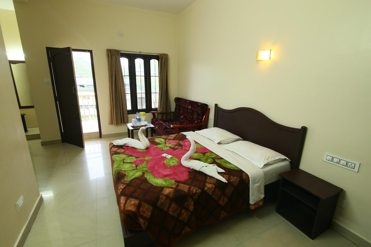Jays Inn Munnar Exterior photo